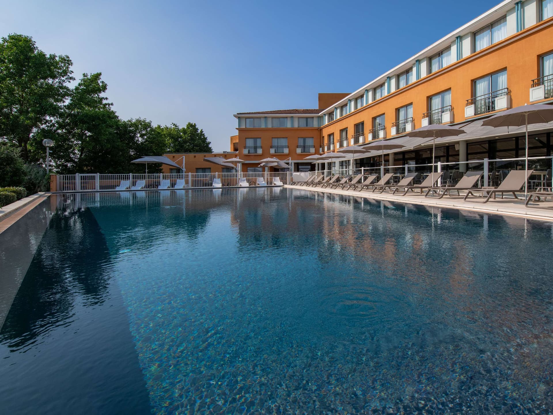 Hôtel Mercure Toulouse Aéroport Golf de Seilh