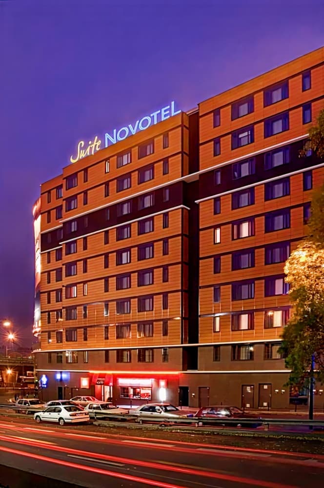 Novotel Suites Paris Nord 18ème