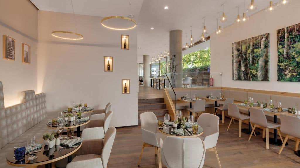 The Yard Hotel