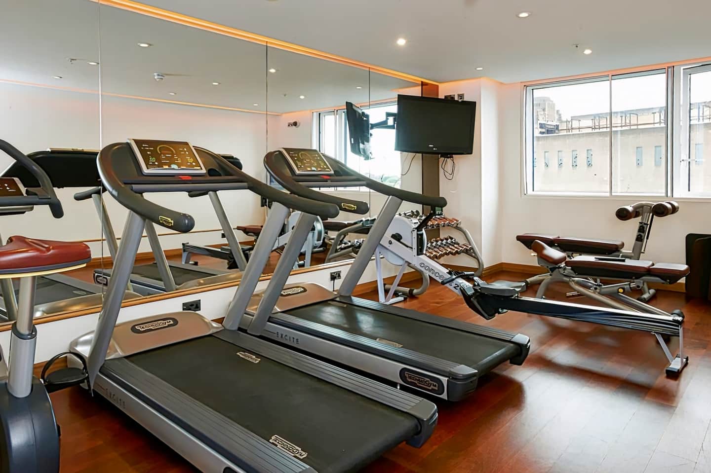 Pestana Chelsea Bridge Hotel