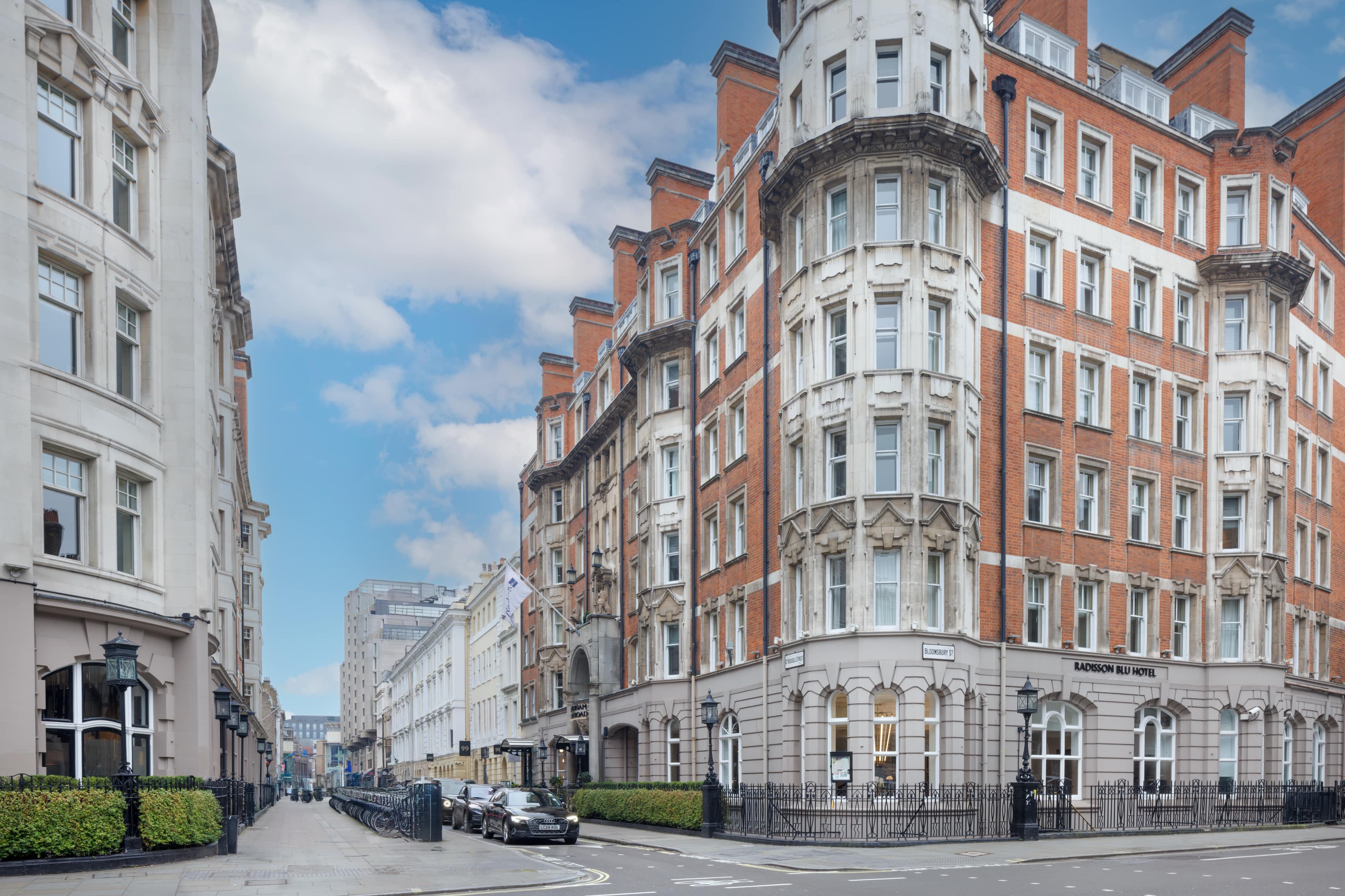 Radisson Blu Hotel, London Tottenham Court Road