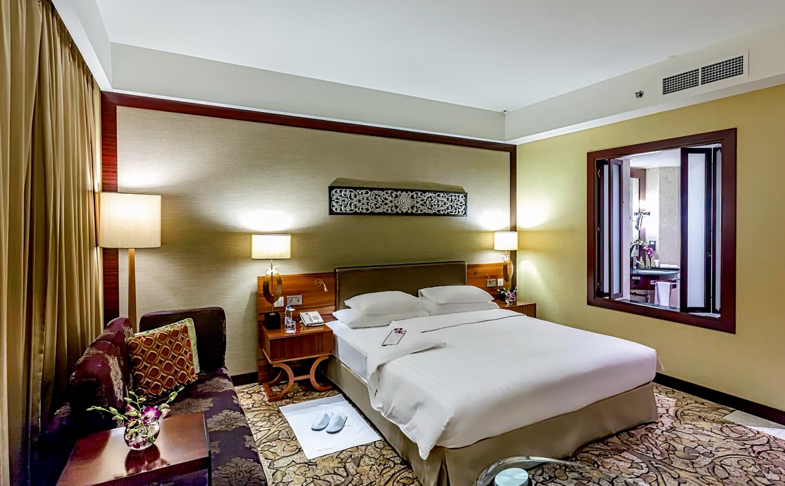 Dusit Thani Dubai