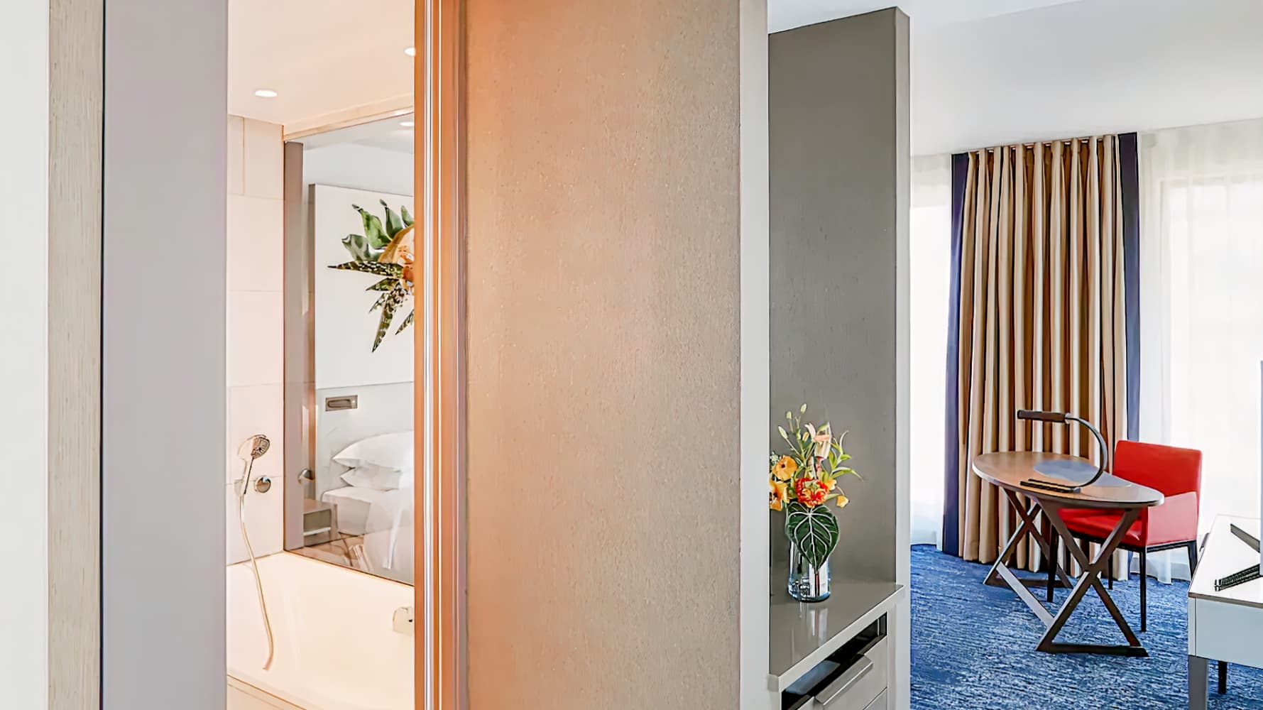 Hyatt Regency Amsterdam