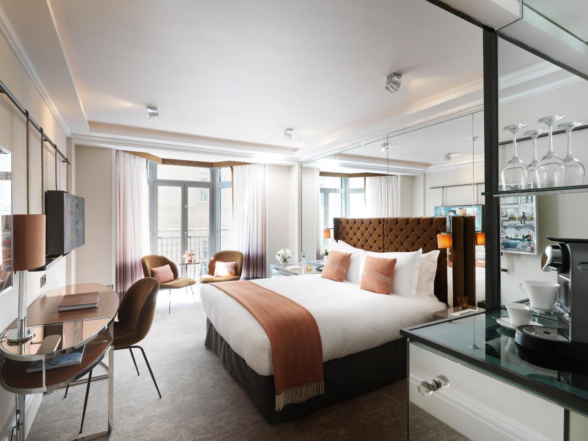 Athenaeum Hotel and Residences
