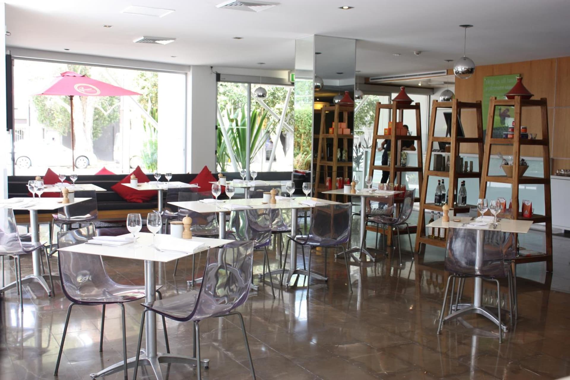 Hotel Urban St Leonards