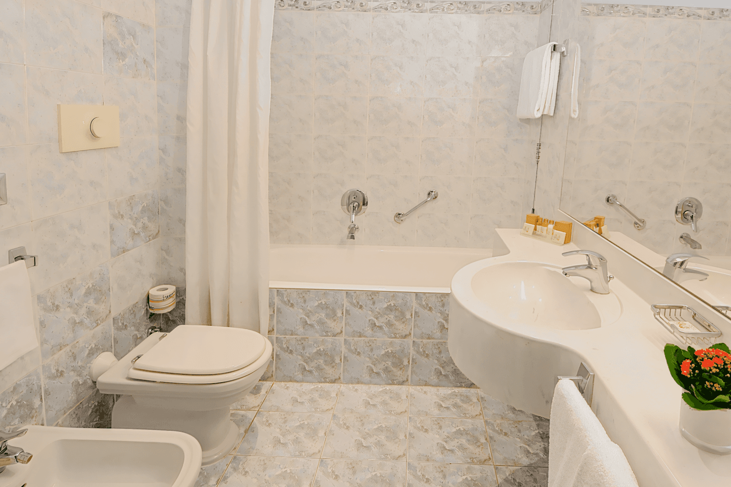 IH Hotels Milano Ambasciatori