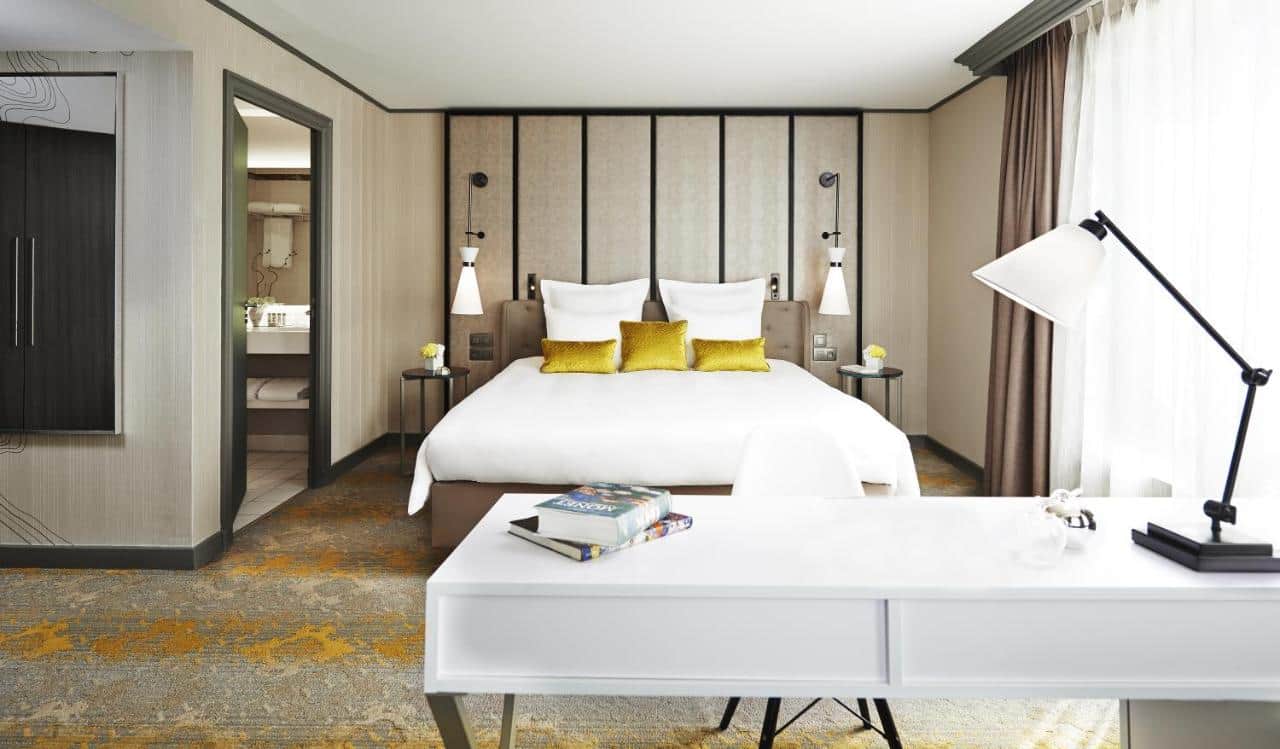 Hôtel sans carte bancaire